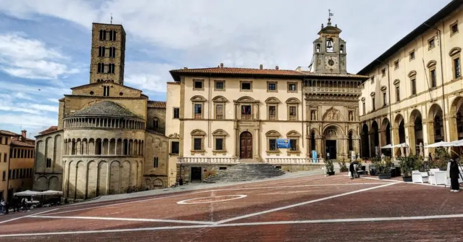 Piazza Arezzo